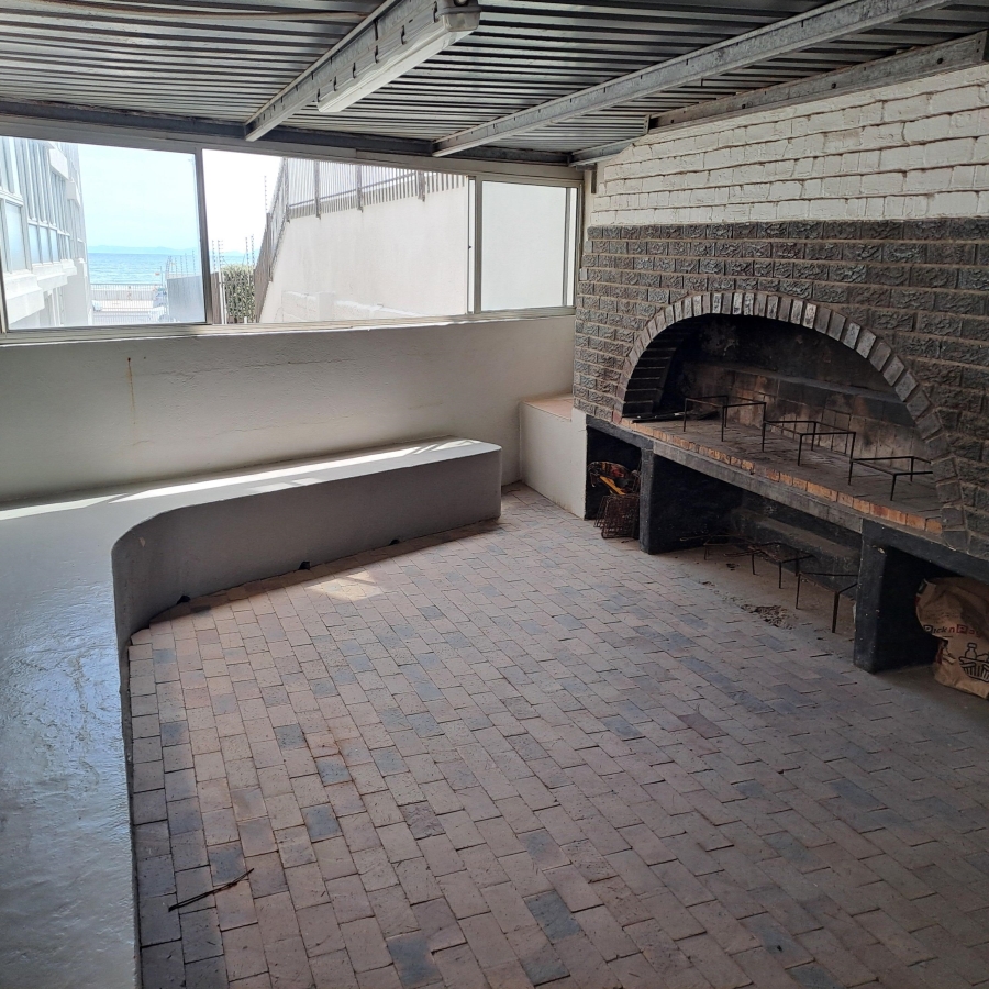 To Let 1 Bedroom Property for Rent in Strand North Western Cape